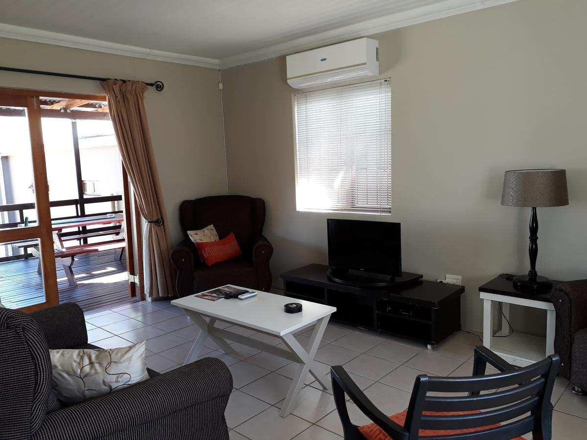 The Upper Deck Apartment Swellendam Exterior foto